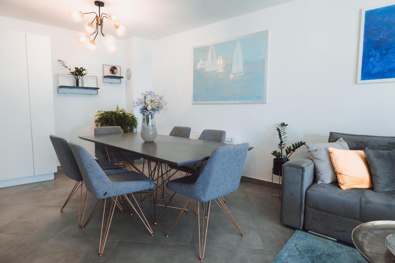 Villa Smaragd - Lapis - Luxury Apartment With Shared Pool Μακάρσκα Εξωτερικό φωτογραφία