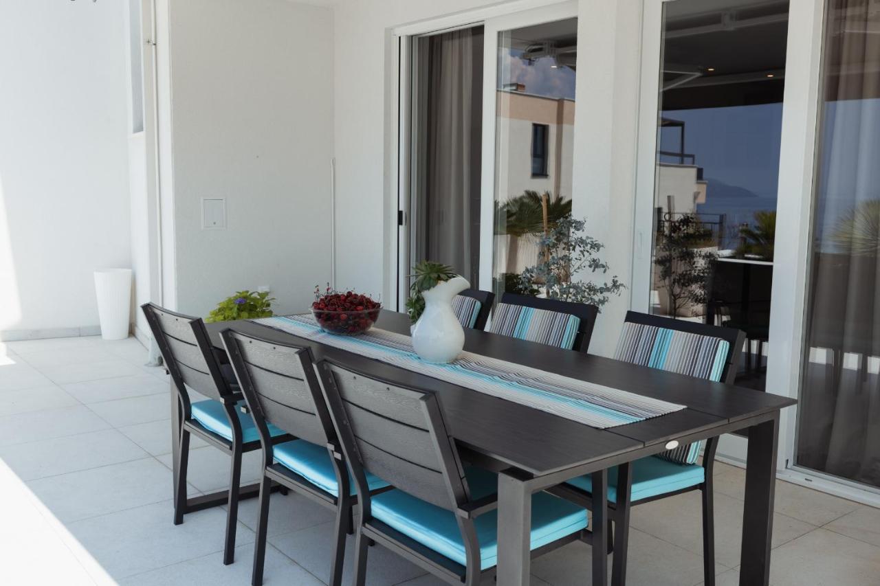 Villa Smaragd - Lapis - Luxury Apartment With Shared Pool Μακάρσκα Εξωτερικό φωτογραφία
