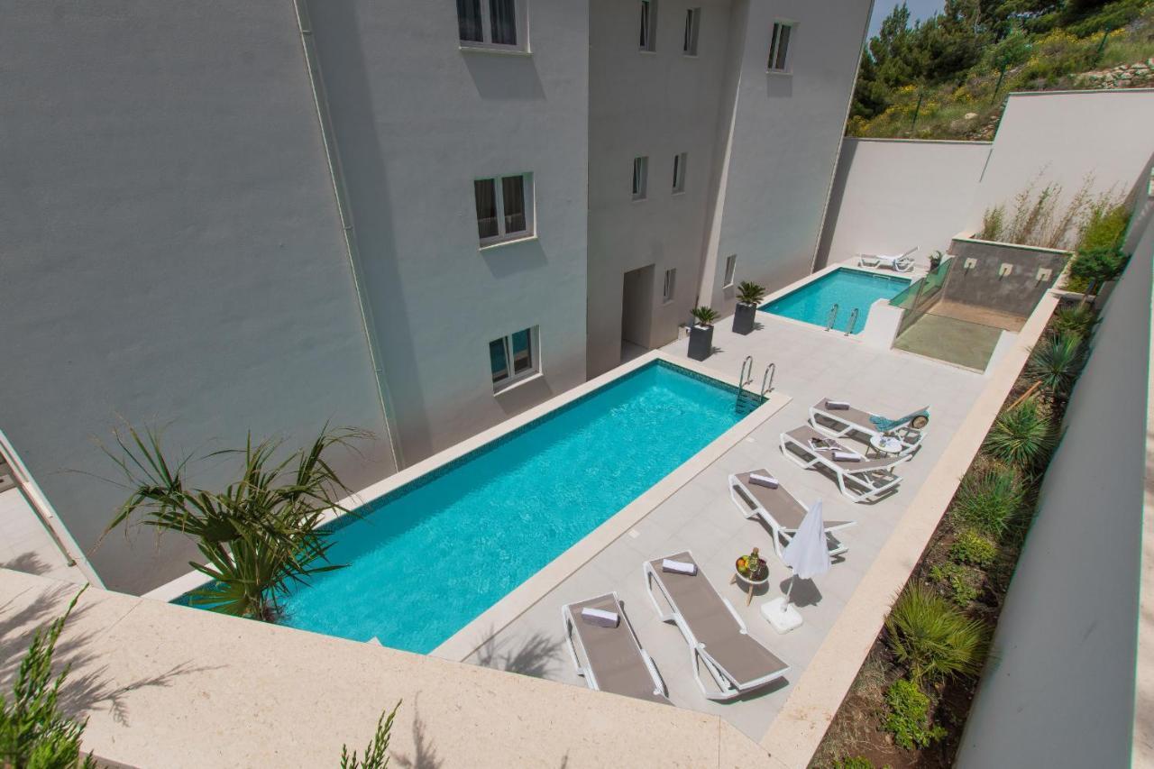 Villa Smaragd - Lapis - Luxury Apartment With Shared Pool Μακάρσκα Εξωτερικό φωτογραφία